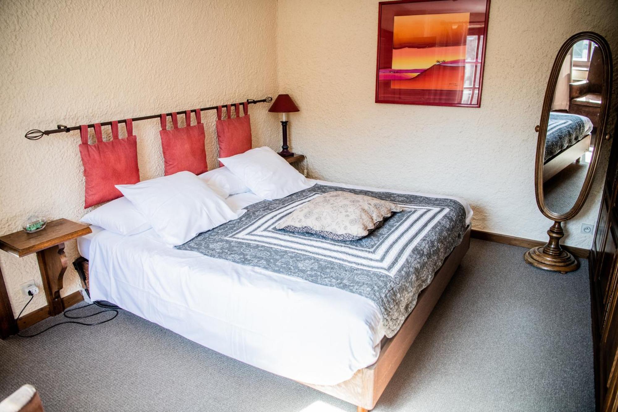 Hotel Les Ardillieres Du Pont D'Oye Habay-la-Neuve Phòng bức ảnh